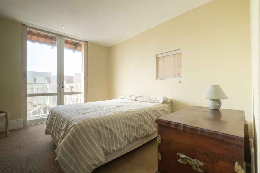 To Let 4 Bedroom Property for Rent in Port St Francis Eastern Cape